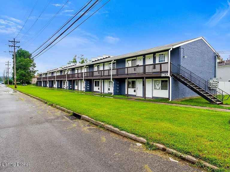 3632 Manslick Rd., Louisville KY 40215 Unit 2